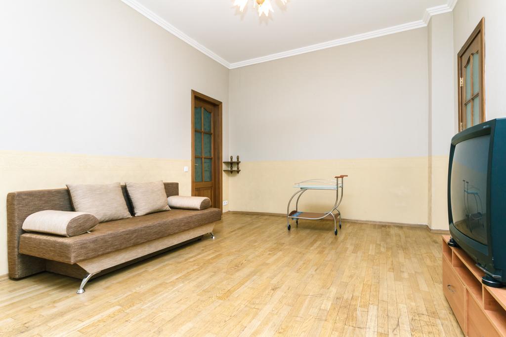 Apartment On Khreshchatyk キエフ エクステリア 写真