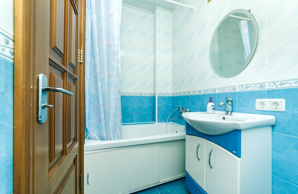 Apartment On Khreshchatyk キエフ エクステリア 写真
